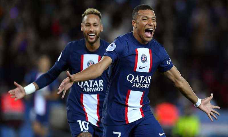 Neymar và Mbappe là 2 cầu thủ vô cùng nổi tiếng của PSG